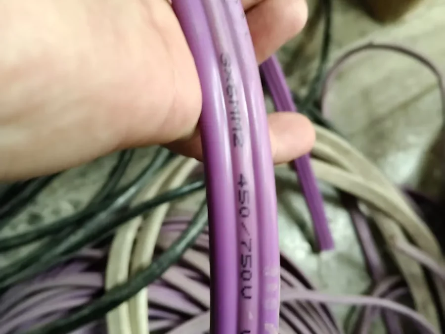 Au Wiring 7dd484e7e23956a7f9bfe1f59dc253ab 02