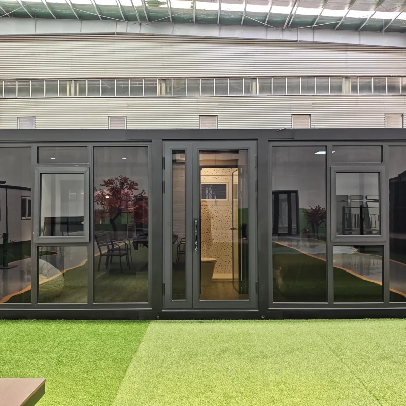 Exterior 01