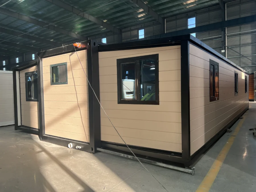 Exterior 04
