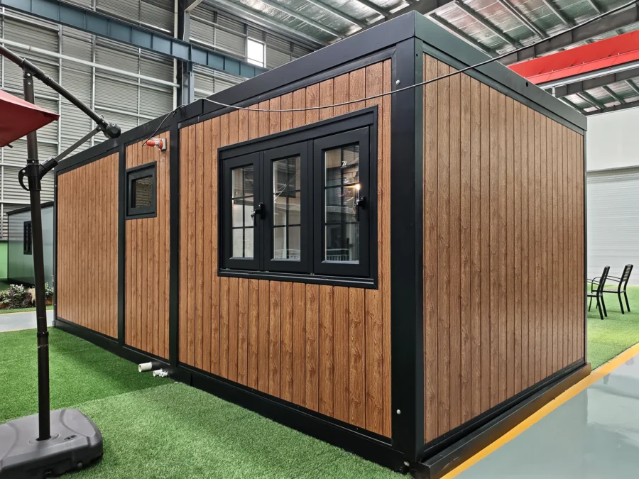 10ft expandable container house exterior seen from the side in the showroom