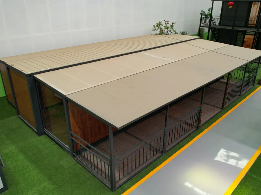40ft expandable container house seen from above with roof panels folded flat