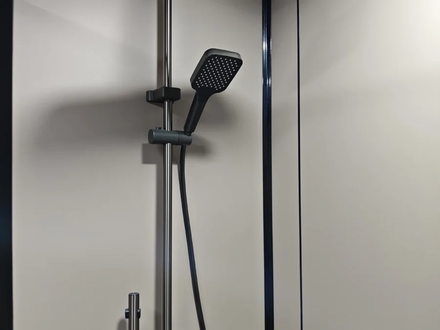 40ft expandable container house black-finish shower set