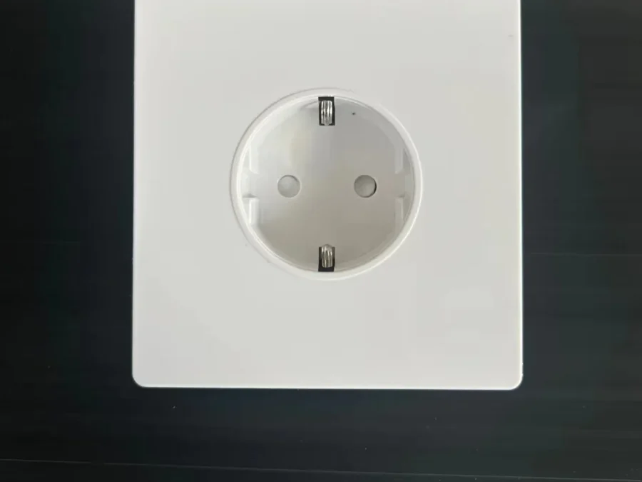 EU Schuko socket configuration available in SunModu container homes